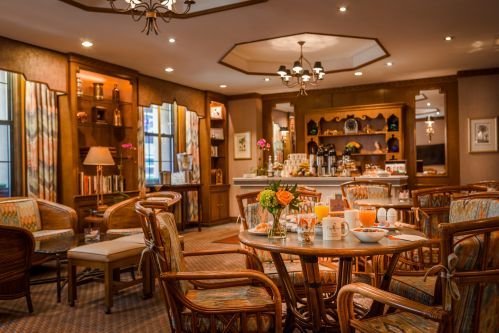 Every morning guests are welcome to enjoy a delicious, continental breakfast buffet in Rick's Cafe!